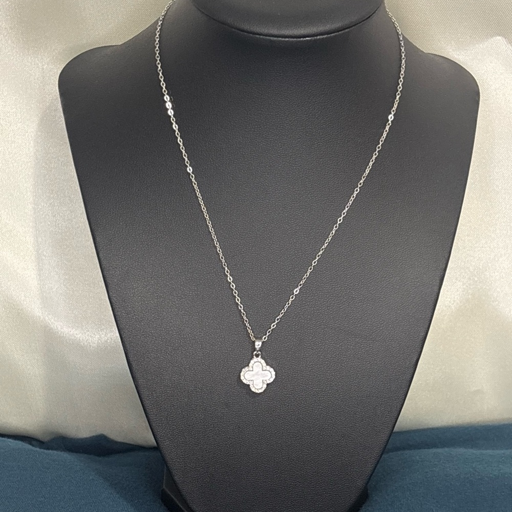 New Stainless Steel Silver Reversible Pendant Necklace